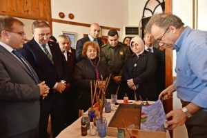 Bursalıları hayran bırakan ebru sergisi