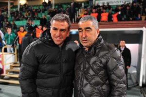 Bursaspor taraftarlarından Hamzaoğlu'na sevgi seli