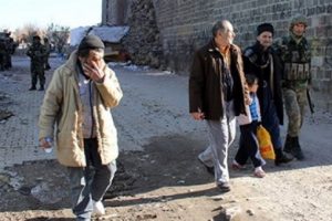 Sur'da PKK'ya b&uuml;y&uuml;k &ouml;fke!