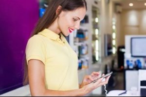 Casper yeni telefonunu satışa &ccedil;ıkardı