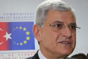 2 milyon Suriyeli g&ouml;&ccedil;mene &ccedil;alışma izni verilecek