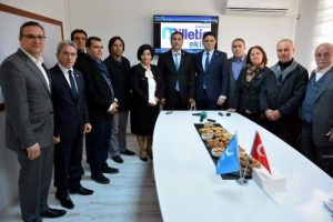 CHP'li meclis &uuml;yesi partisinden istifa etti