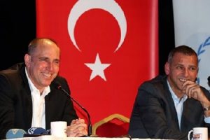 TBF Başkanı Erdenay ve Milli Takımlar Menajeri Yıldırım panele katıldı