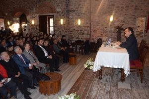 İsmet İn&ouml;n&uuml;'n&uuml;n vefatının 42'inci yıl d&ouml;n&uuml;m&uuml;nde Bursa'da anıldı