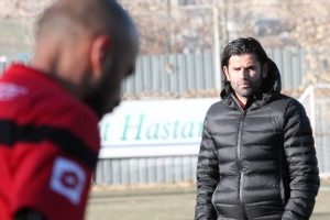 Elazığspor'da İbrahim &Uuml;z&uuml;lmez istifa etti