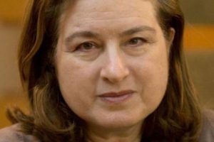 &Ccedil;in, Fransız muhabiri Uygur makalesi y&uuml;z&uuml;nden sınırdışı etti