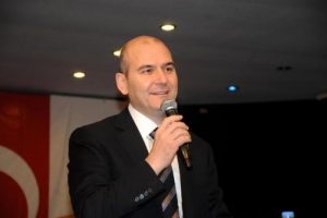 Bakan Soylu'dan CHP'ye: Sandıkta toptan yiyeceğiz