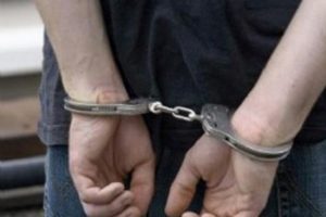 Bakır kablo &ccedil;aldığı iddiasıyla g&ouml;zaltına alındı