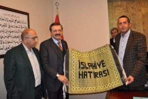 Hisarcıklıoğlu: Suriyeliler i&ccedil;in proje hazırladık