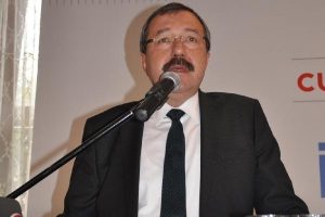 Eskişehir'de CHP İl Başkanlığı'nı 1 oy farkla kazandı