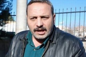 PKK'nın eski y&ouml;neticisi &ouml;rg&uuml;t&uuml; topa tuttu