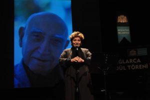 Dağlarca Şiir &Ouml;d&uuml;l&uuml; iki şaire verildi