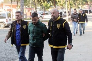 İşkenceli tecav&uuml;ze iki tutuklama