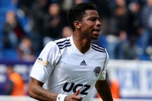 Donk yerine S&uuml;per Lig'den takviye