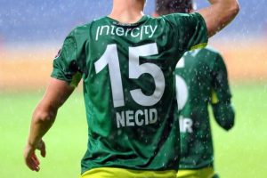 Necid atıyor, Bursaspor kazanıyor