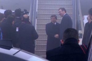 Başbakan Davutoğlu Sırbistan'da
