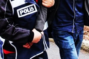 İstanbul'da yeni yıl &ouml;ncesi sahte i&ccedil;ki operasyonu