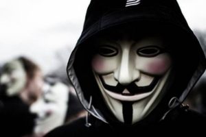 T&uuml;rk hackerlar Anonymous'u hackledi