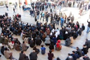 İstanbul'da HDP'li grup Uludere'de &ouml;lenleri andı