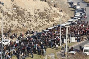 Mersin'de g&ouml;sterilerde &ouml;len gen&ccedil; toprağa verildi