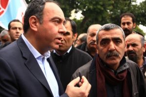 CHP'li vekille polis arasında ilgin&ccedil; diyalog