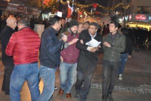 HDP'liler g&ouml;zaltında olunca, 'Syriza davası' sanıksız başladı