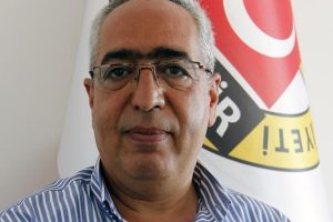 Cumhuriyet gazetesi İzmir B&uuml;rosu'nun kapanmasına tepki