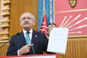 Kılı&ccedil;daroğlu: ODT&Uuml;'ye TOMA'yla değil sınavla girersin