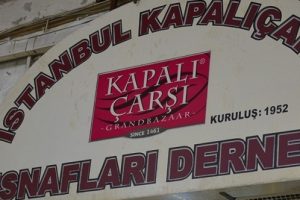 Kapalı&ccedil;arşı Esnafları Derneği'nden baz istasyonu a&ccedil;ıklaması