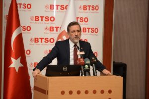 Bursa'da yanan b&uuml;y&uuml;k iplik fabrikasına destek