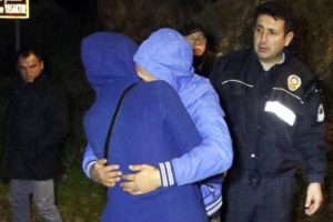 Antalya'da &ouml;l&uuml;m&uuml;n kıyısından 'aşk' d&ouml;nd&uuml;rd&uuml;