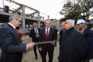 Bursa'da 60 yıllık Zafer İlkokulu sil baştan