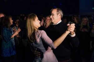 Estonya Devlet Başkanı Hendrik Ilves, Litvanya siber g&uuml;venlik şefi Ieva Kupce ile evleniyor