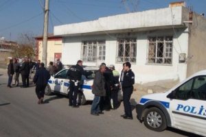 Adıyaman'da otomobilin &ccedil;arptığı motosikletli yaralandı
