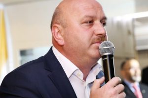 Sırrı S&uuml;reyya'yı Yeşil&ccedil;am'a yolladı