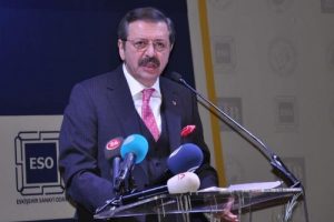 Hisarcıklıoğlu: Bin 500 lira &ouml;d&uuml;yorum ama iş&ccedil;imin eline bin lira ge&ccedil;iyor