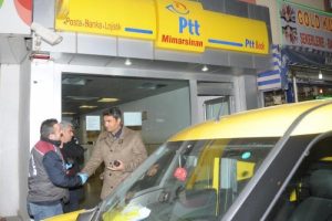 Gaziantep'te PTT şubesinde silahlı soygun