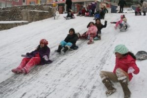 Nevşehir'de okullara kar tatili