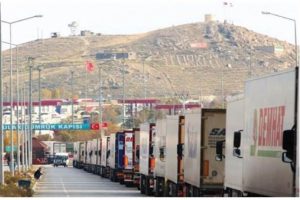 Kapıda kalan TIR sayısı 10 bine ulaştı!