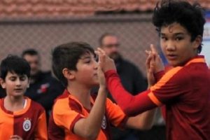 Altınordu Abilkimov'u Galatasaray'dan kaptı