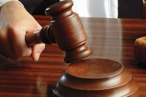 Marketten sigara ve bira &ccedil;alana 2 yıl 1 ay hapis cezası