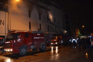 Bursa'da mobilya fabrikasında korkutan yangın