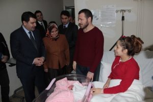 Vali bu defa 'tatil' değil 'altın' verdi
