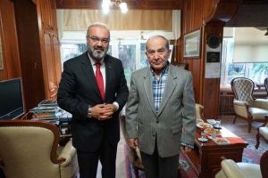 Hilmi &Ouml;zk&ouml;k, Bursa M&uuml;ft&uuml;s&uuml; Mehmet Emin Ay'ı ziyaret etti