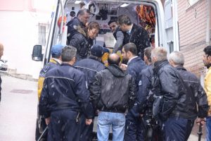 Bursa'da 112 ekibine saldırı