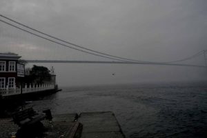 İstanbul Boğazı gemi ge&ccedil;işlerine kapatıldı