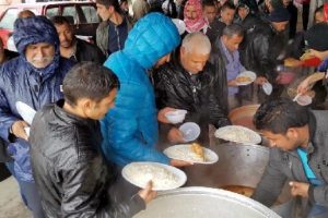 Barzani Vakfı'ndan T&uuml;rk şof&ouml;r&uuml;ne sıcak yemek