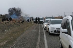 HDP, DBP'lilerin Cizre ve Silopi'ye gidişlerine izin verilmedi