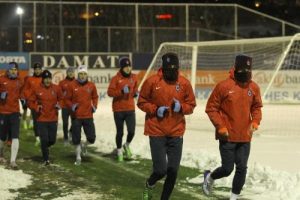 Trabzonspor ikinci yarı hazırlıklarına başladı