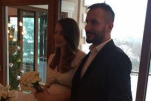 S&uuml;rpriz nikah!